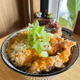 คัตสึด้งกุ้ง