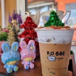KO GEE twin cafe'