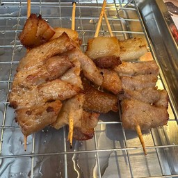 หมูทอดvictoryสวนดุสิต