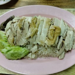 ข้าวมันไก่ Bigsize Rider อร่อยแบบบิ๊กๆ