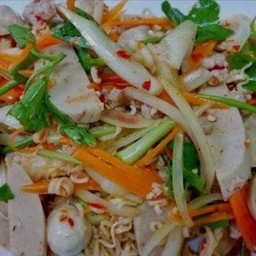 ยำรวมเลิศรส