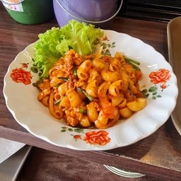 มักกะโรนีผัดหมู