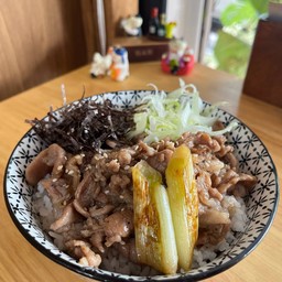 ข้าวหน้าหมูเทอริยากิ