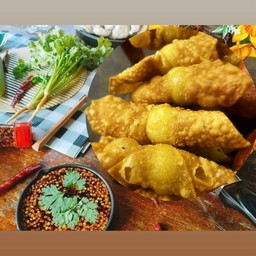เกี้ยวไข่ (9ชิ้น)
