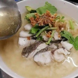 ข้าวต้มปลากระพง  (บางแสน) บางแสน ชลบุรี