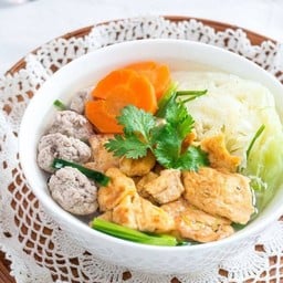 แกงจืดไข่น้ำ