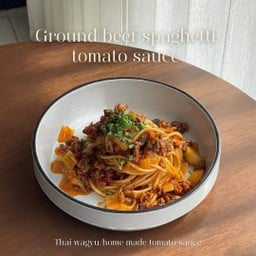 Ground beef spaghetti tomato sauce (เนื้อสับผัดซอส)