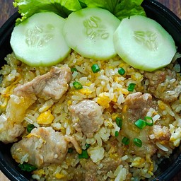 ข้าวผัดหมู