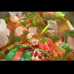 ต้มยำหมู(กับข้าว)