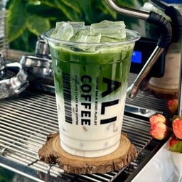 Matcha Green Tea Latte - มัทฉะลาเต้