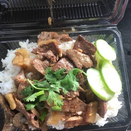 ข้าวตับกระเทียม