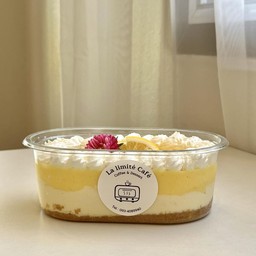Lemon Honey Cheese Pie Box