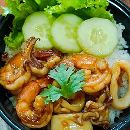 ข้าวทะเลทอดกระเทียม