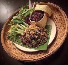 ลาบคั่วพริกลาบ@เมืองแพร่ แต้ๆ