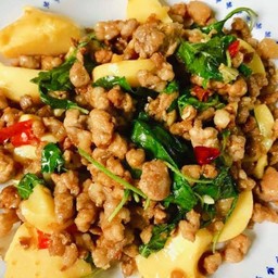 ข้าวกระเพราหมูสับ+เต้าหู้ไข่