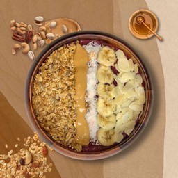 Nutty smoothie bowl