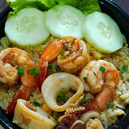 ข้าวผัดทะเล