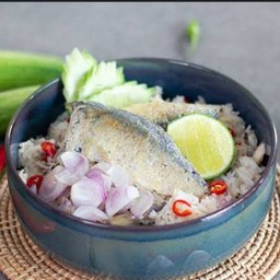 ข้าวยำปลาทู