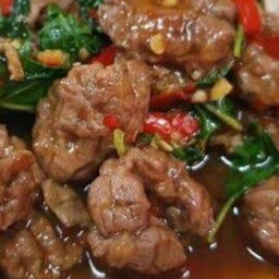 กะเพราเนื้อ/ น่องลาย