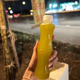 ร้านน้ำอ้อยสด ชา กาแฟ (ซอยโขดหิน)