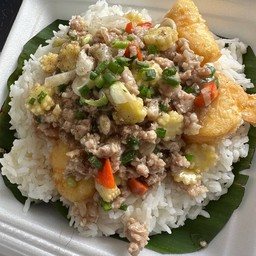 เต้าหู้ทรงเครื่อง