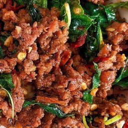 กระเพราเนื้อบด