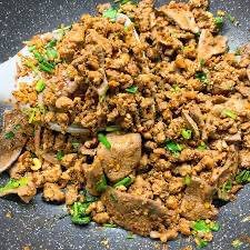 ลาบหมูคั่ว