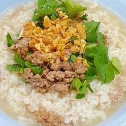 ข้าวต้มหมูสับ