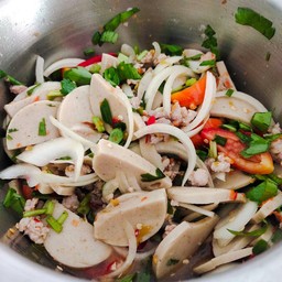 ยำหมูยอ