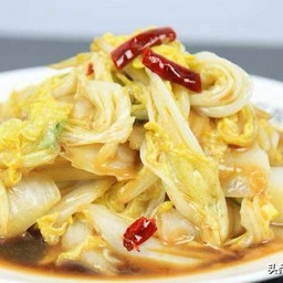 醋熘白菜  ผักกาดขาวตุ๋นน้ำส้มสายชู