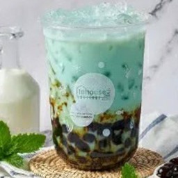 รอยัลมิ้นนมสด