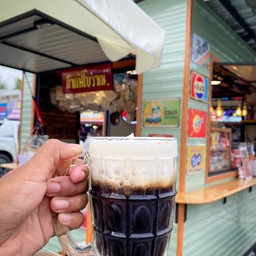 โอเลี้ยงยกล้อ