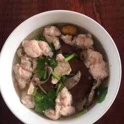 เกาเหลาหมูทุบใส่เลือด