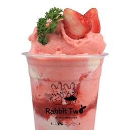 สตรอว์เบอร์รี่ นมสด สมูทตี้