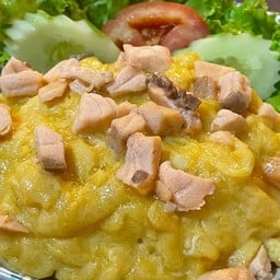ข้าวไข่ข้นแซลมอน