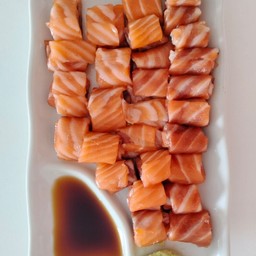 เนื้อบราวหั่น150g ชุดซอส+ไชเท้า+น้ำจิ้มซีฟู้ด