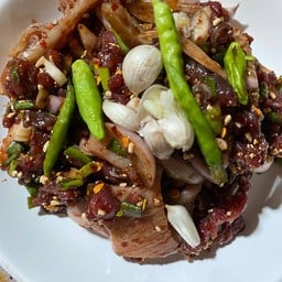 ก้อยเนื้อ