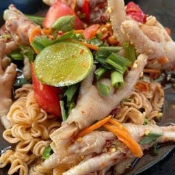 ตำม่าม่าตีนไก่