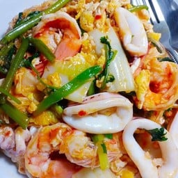 สุกี้ทะเลผัดแห้ง