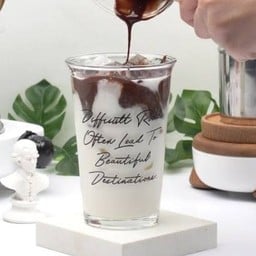 ครัวจักรพรรดิ กาแฟและเครื่องดื่ม นาป่า