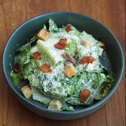 ซีซ่าสลัด Ceasar Salad