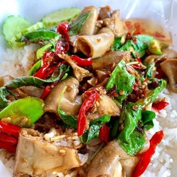 กะเพราไส้อ่อน (เมนูขายดี)