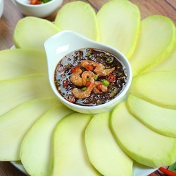 เซทมะม่วงเปรี้ยว จิ้มกับ น้ำปลาหวานสูตรโบราณ