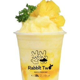 สับปะรด นมสด สมูทตี้