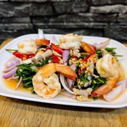 ยำผักกรูด(หมูสับ+กุ้ง)