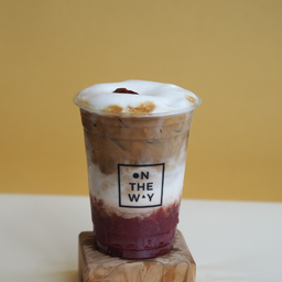 ลาเต้ สตอว์เบอรี่