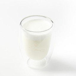 นมสดร้อน