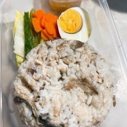 ข้าวคลุกปลาทู น้ำจิ้มแซ่บ