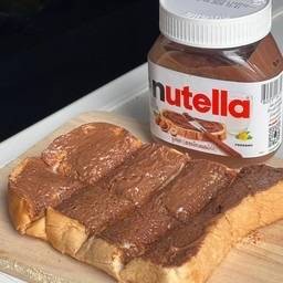 ปังกะโหลกปิ้งนูเทอร่า 2 แผ่น