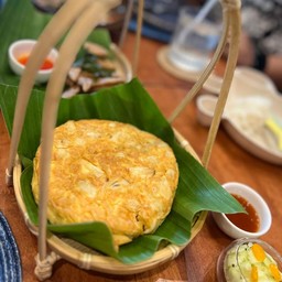 ไข่เจียวนุ่มเนื้อปูม้า